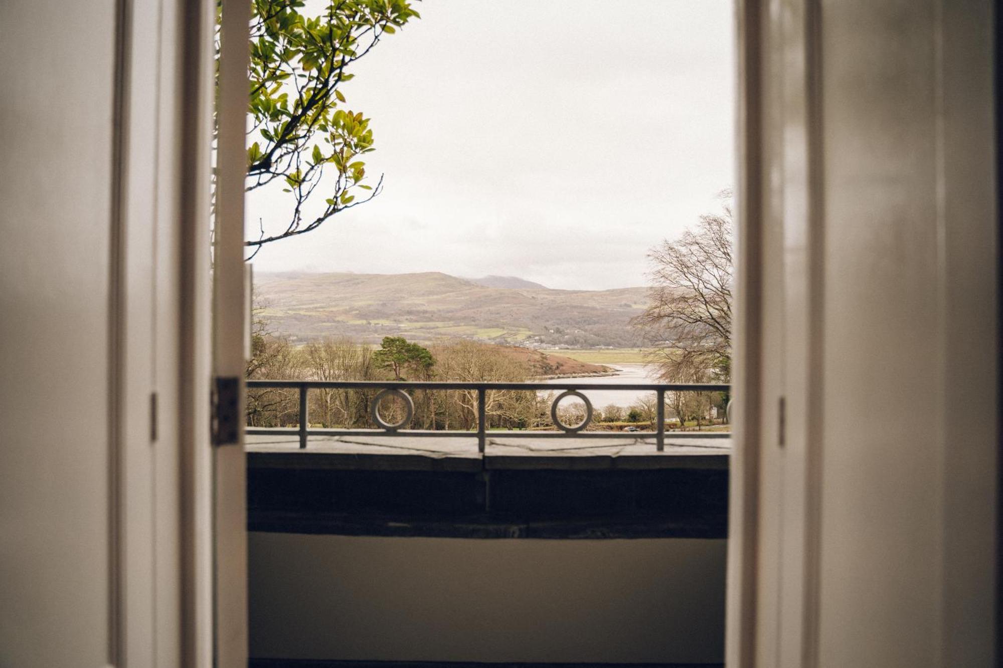 Portmeirion Village & Castell Deudraeth Porthmadog Bagian luar foto